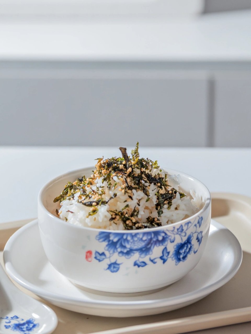 绘画素材|米饭和饭团 自己在家做香喷喷的饭团,用拌饭海苔拌在米饭里