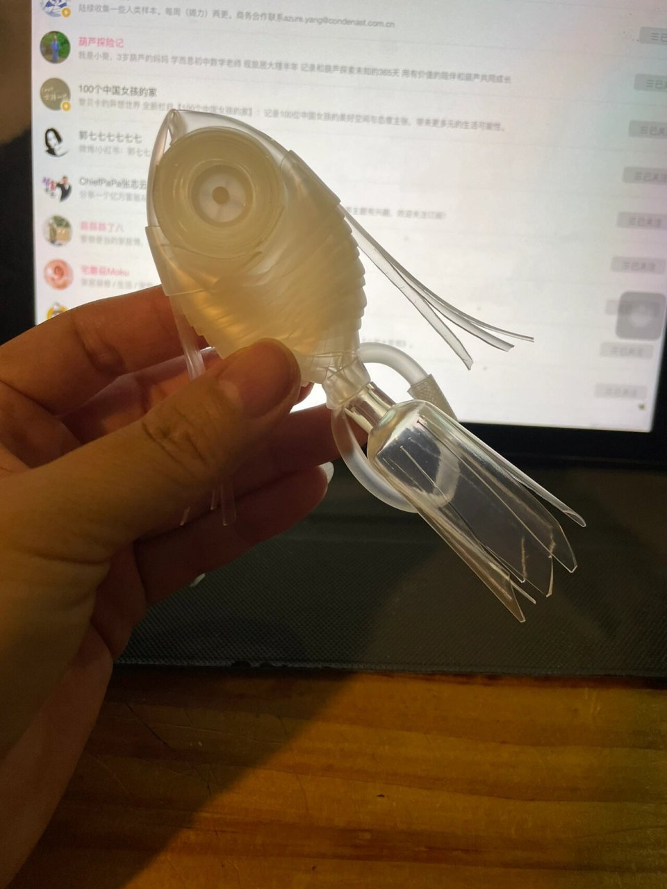 十一宅家做编织小鱼 输液管手工鱼挂件 过期的输液器不要扔 一根可以