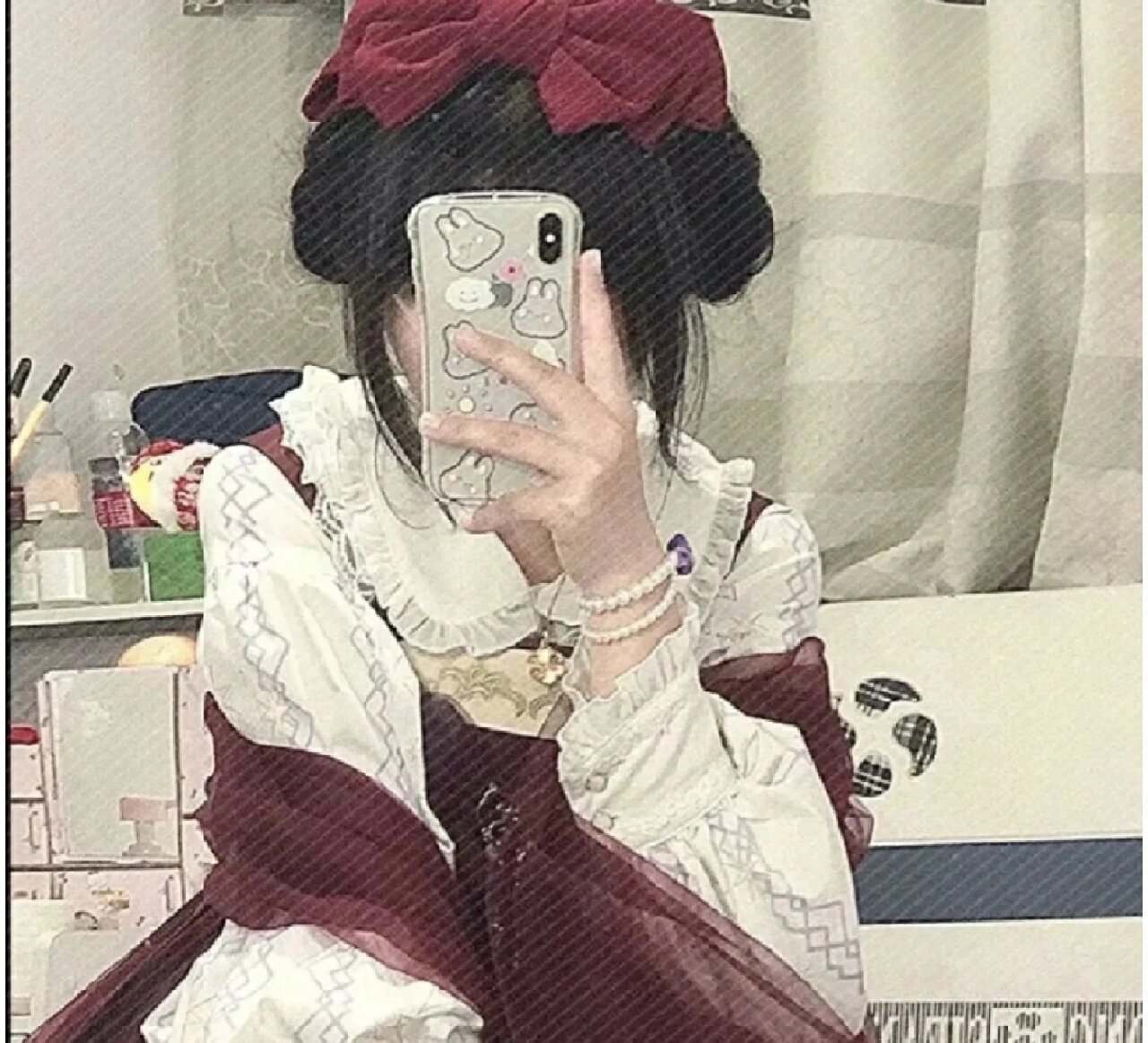 女生挡脸头像