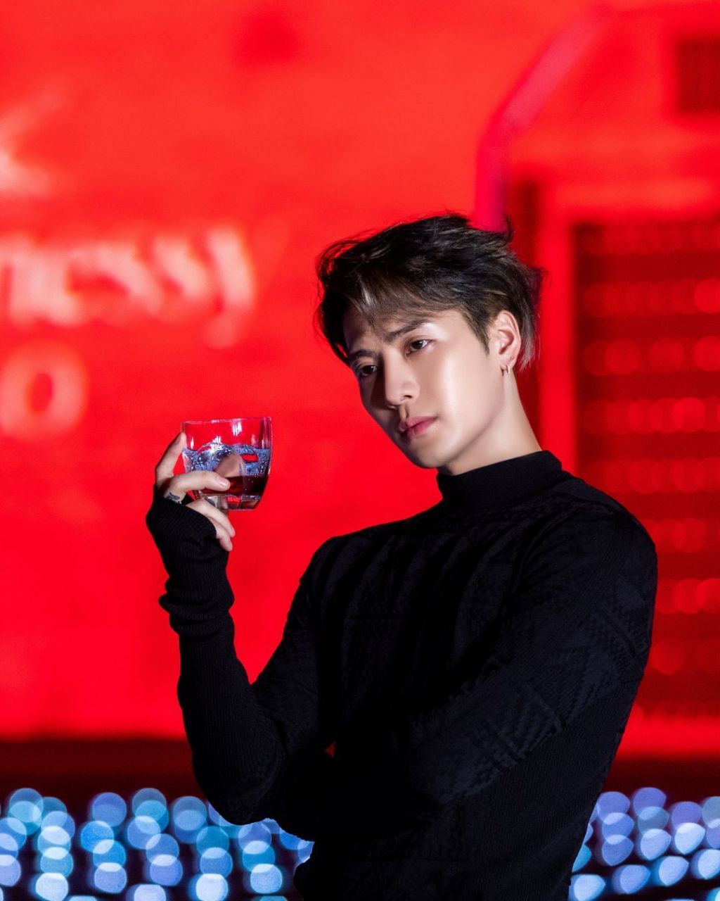 hennessy轩尼诗ins&快拍更新@王嘉尔 相关  96:在洛阳举办的"人生