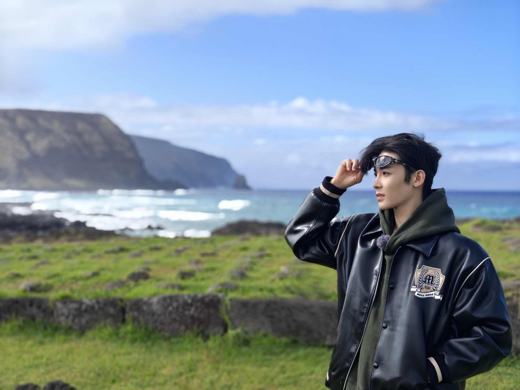 侯明昊八月行程已送达