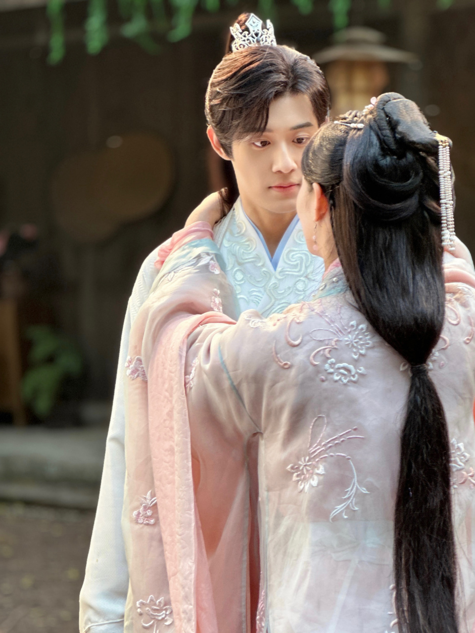 浮世三千定档##浮世三千#   小小花絮