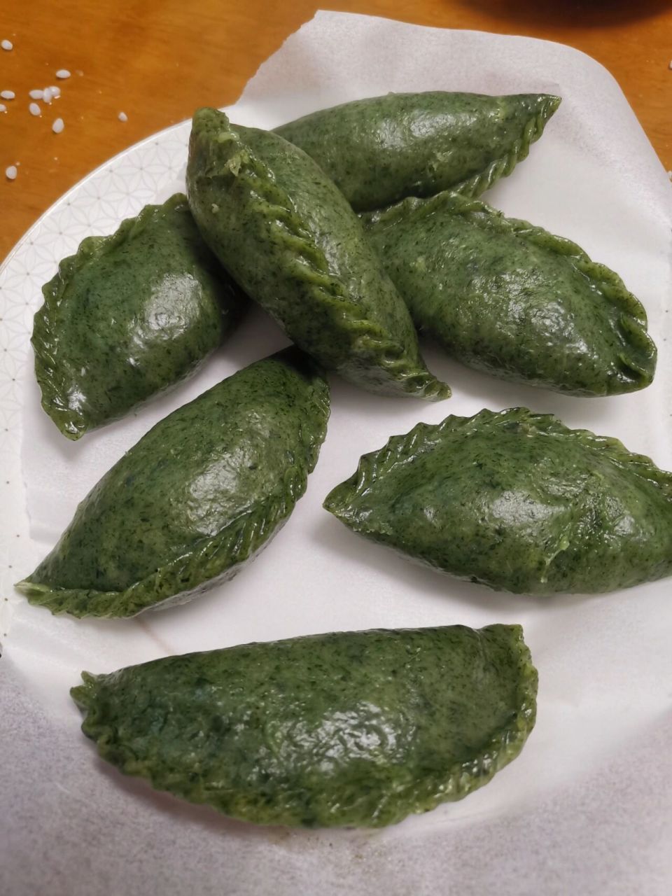 美味的艾青团,艾青饺制作教程 1,买五桥牌粳米粉 2