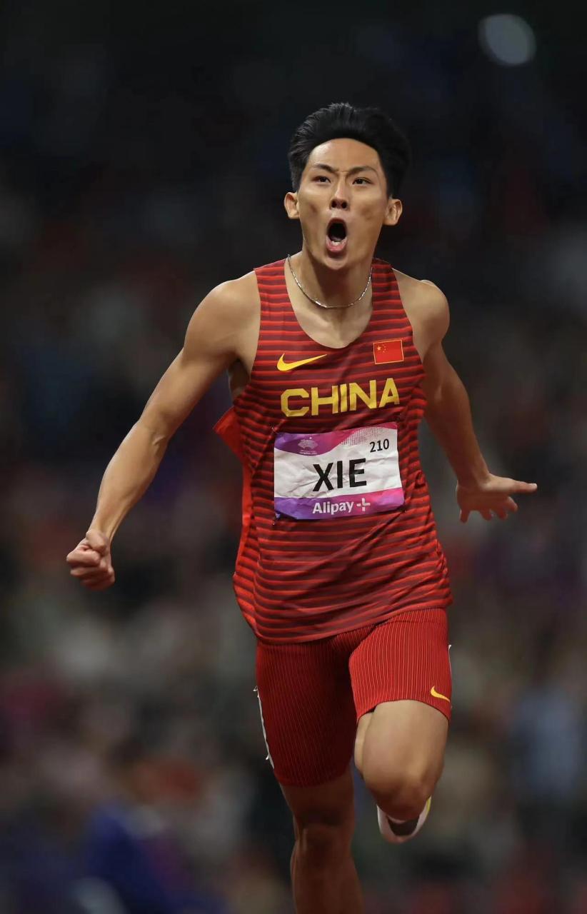 燃在亚运 【河南"00后"小将谢智宇男子400米栏摘铜 】杭州亚运会男子