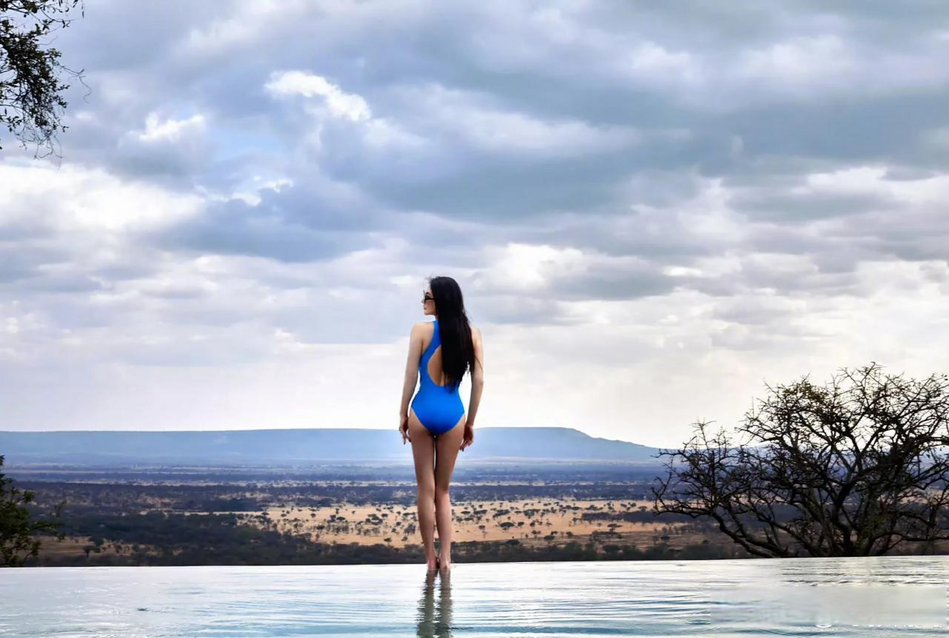 张雨绮泳装身材