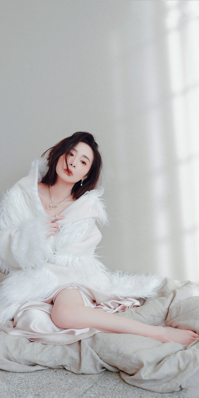 高叶,大嫂时尚明媚格调写真大片壁纸