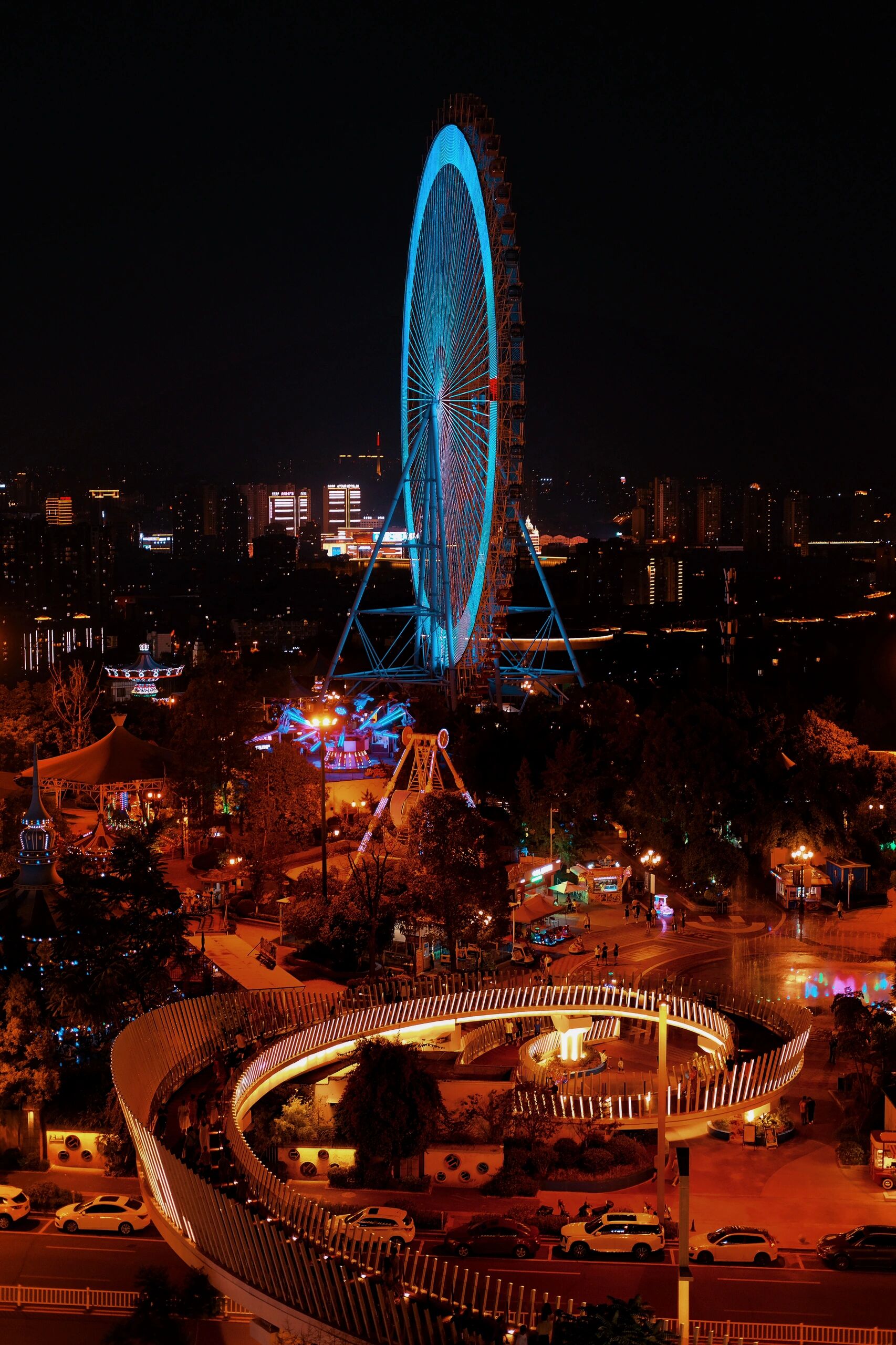 泸州酒城乐园夜景图片