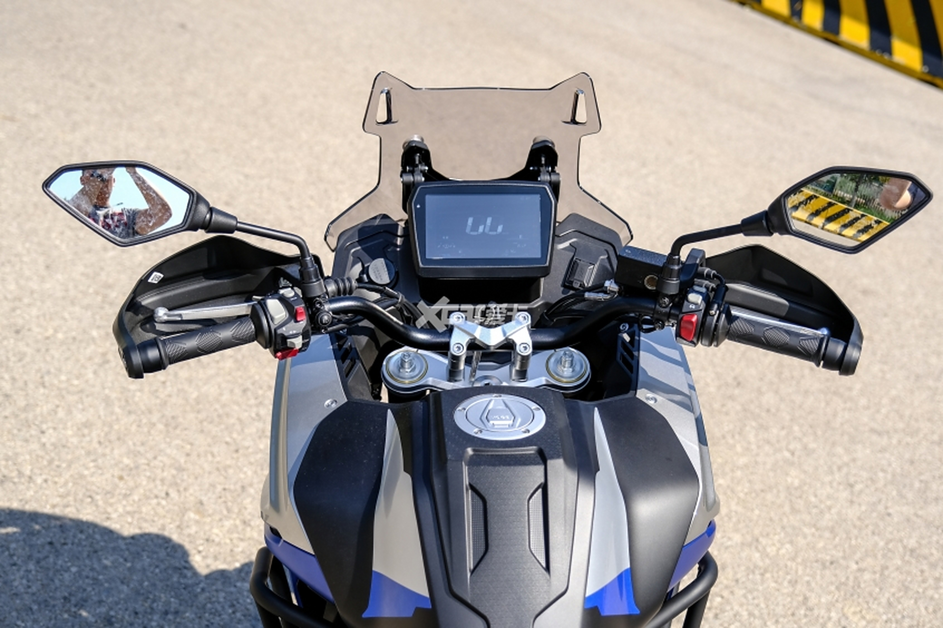 试驾隆鑫无极ds525x,自产动力,严格品控,骑过都说好.