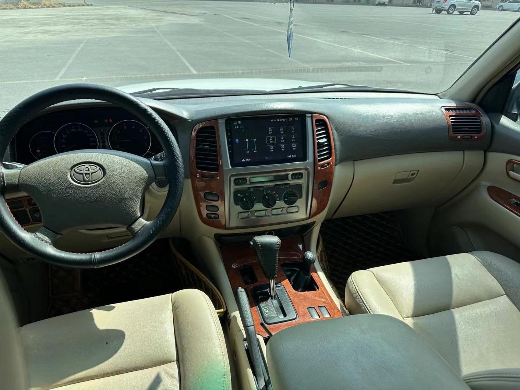 06年上牌陆地巡洋舰丰田lc100 4500直列六缸 中规版高配 带天窗 冰箱