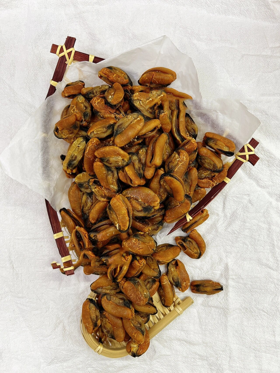 海产干货·淡菜·贻贝肉·壳菜·青口 淡菜是贻贝科动物的贝肉,也叫