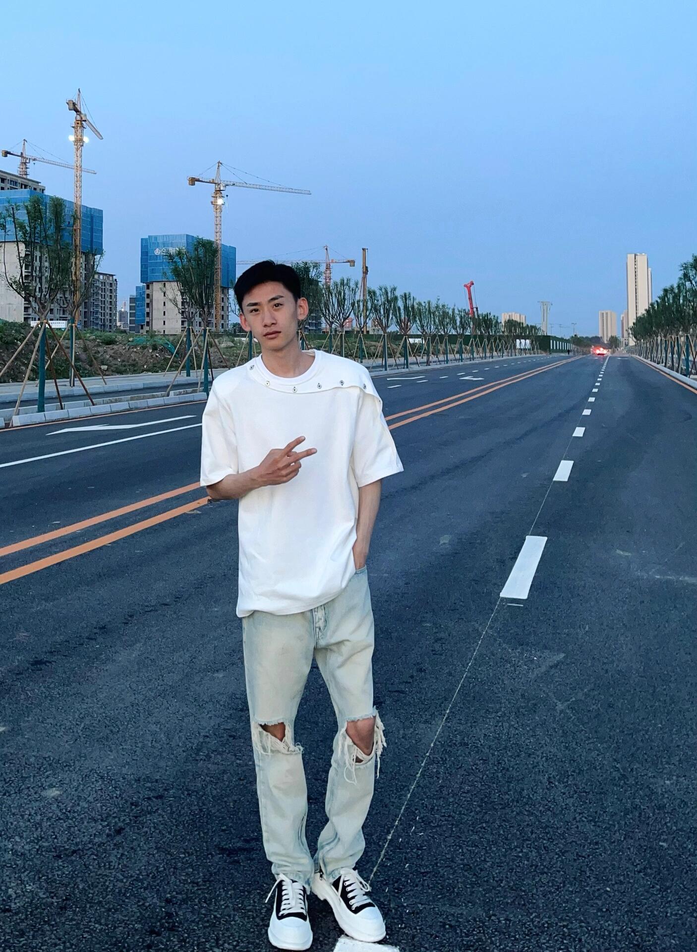 1米75的兄弟们进来!