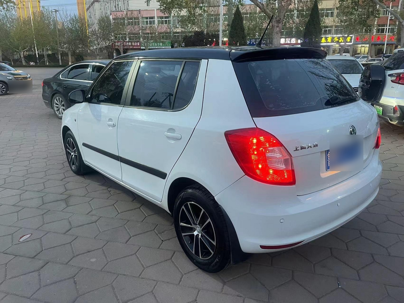 2012年斯柯达晶锐 手动挡,1.4排量车况好