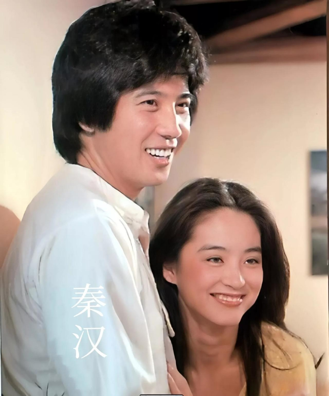 1972年,18岁的林青霞遇见秦汉,比她大8岁,且已婚,但还是不可阻挡的爱