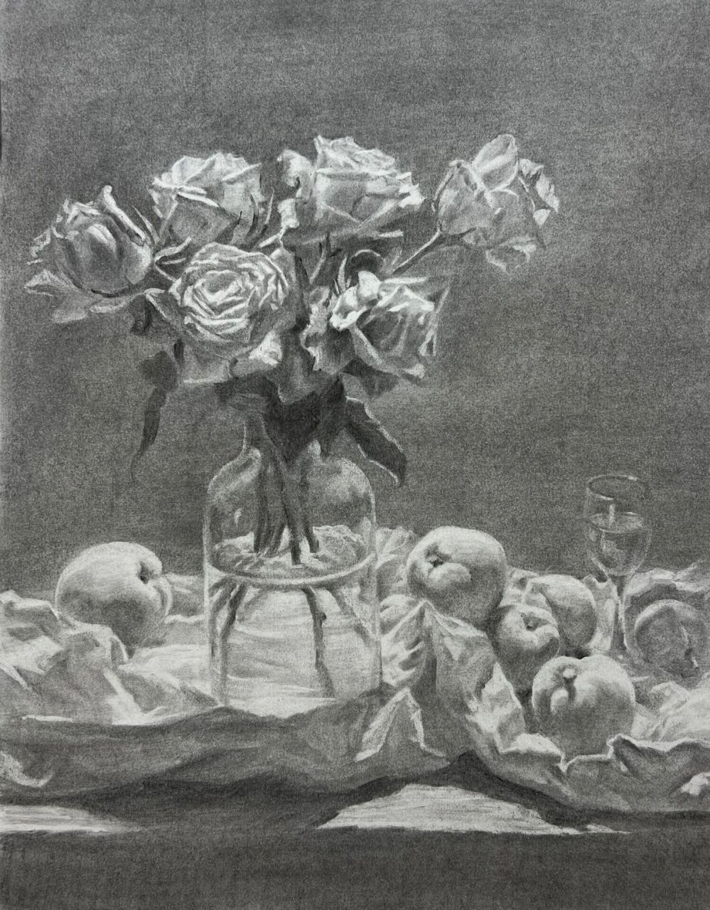 花卉素描静物组合-完整步骤 木炭条素描方法与技巧 最近我尝试使用