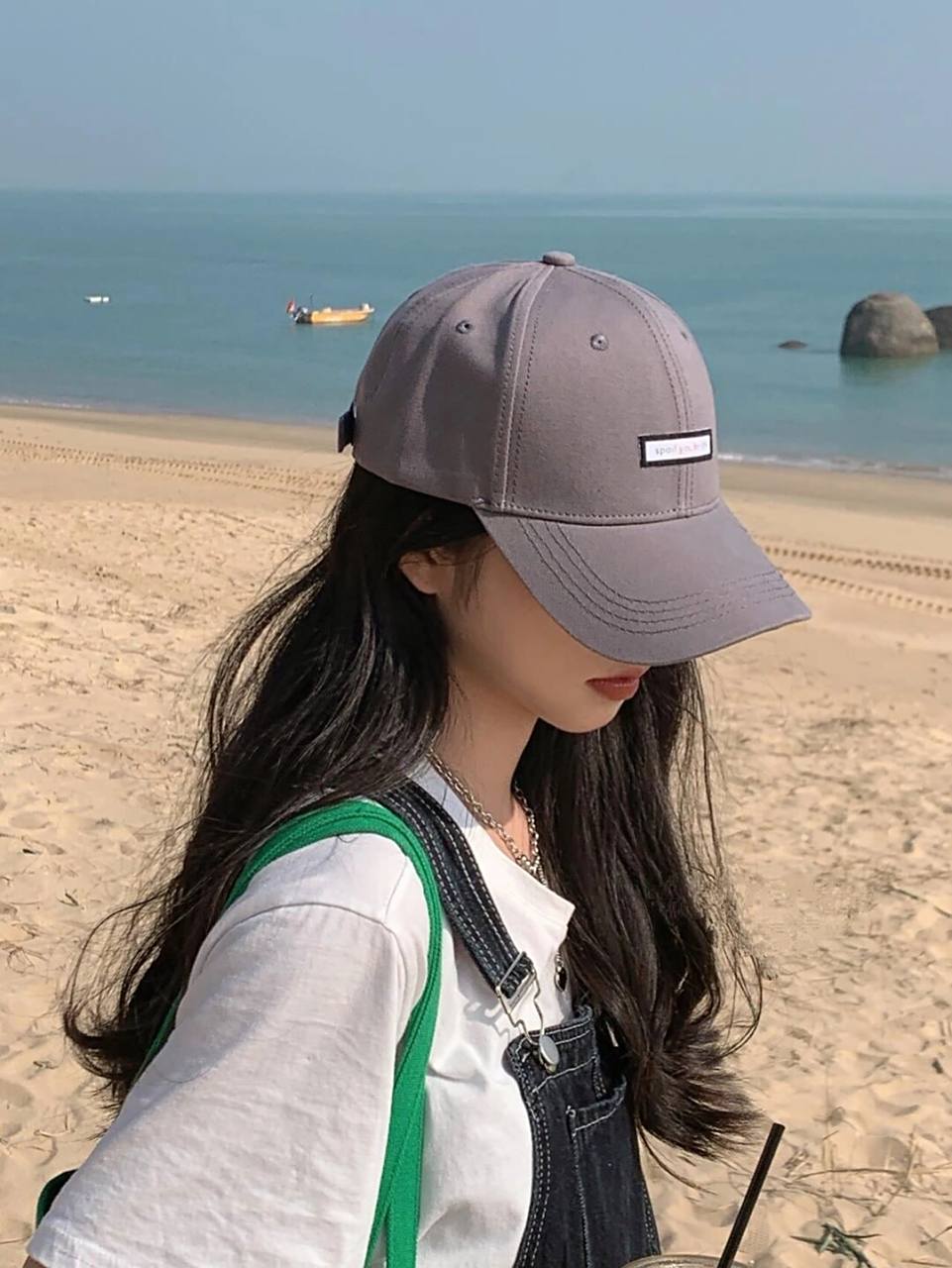 戴帽女生头像丨酷酷头像 好像总靠分开后的痛觉来分辨爱意的深浅