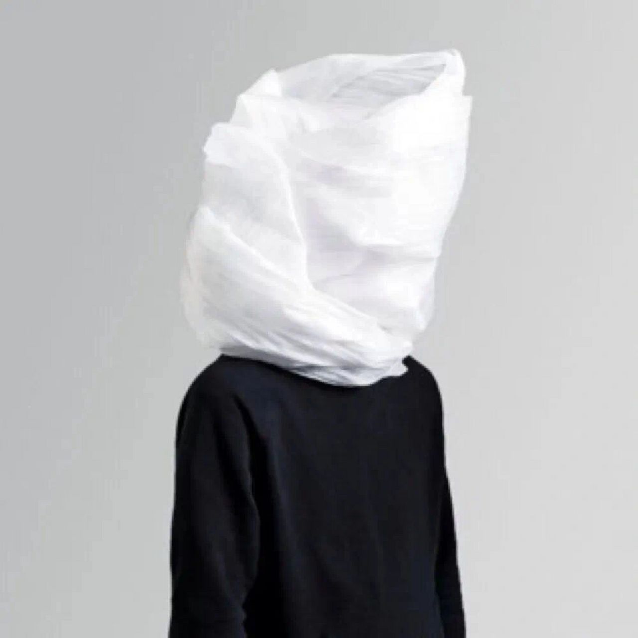 头像:生人勿近 得到承认,哪怕只是微不足道的肯定,对一个人来说,都是