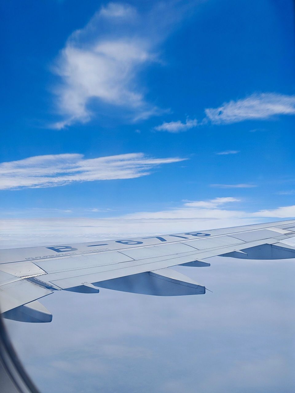 川航a321 选座参考 成都飞烟台,空客a321,座位选的53k,视角图在上面
