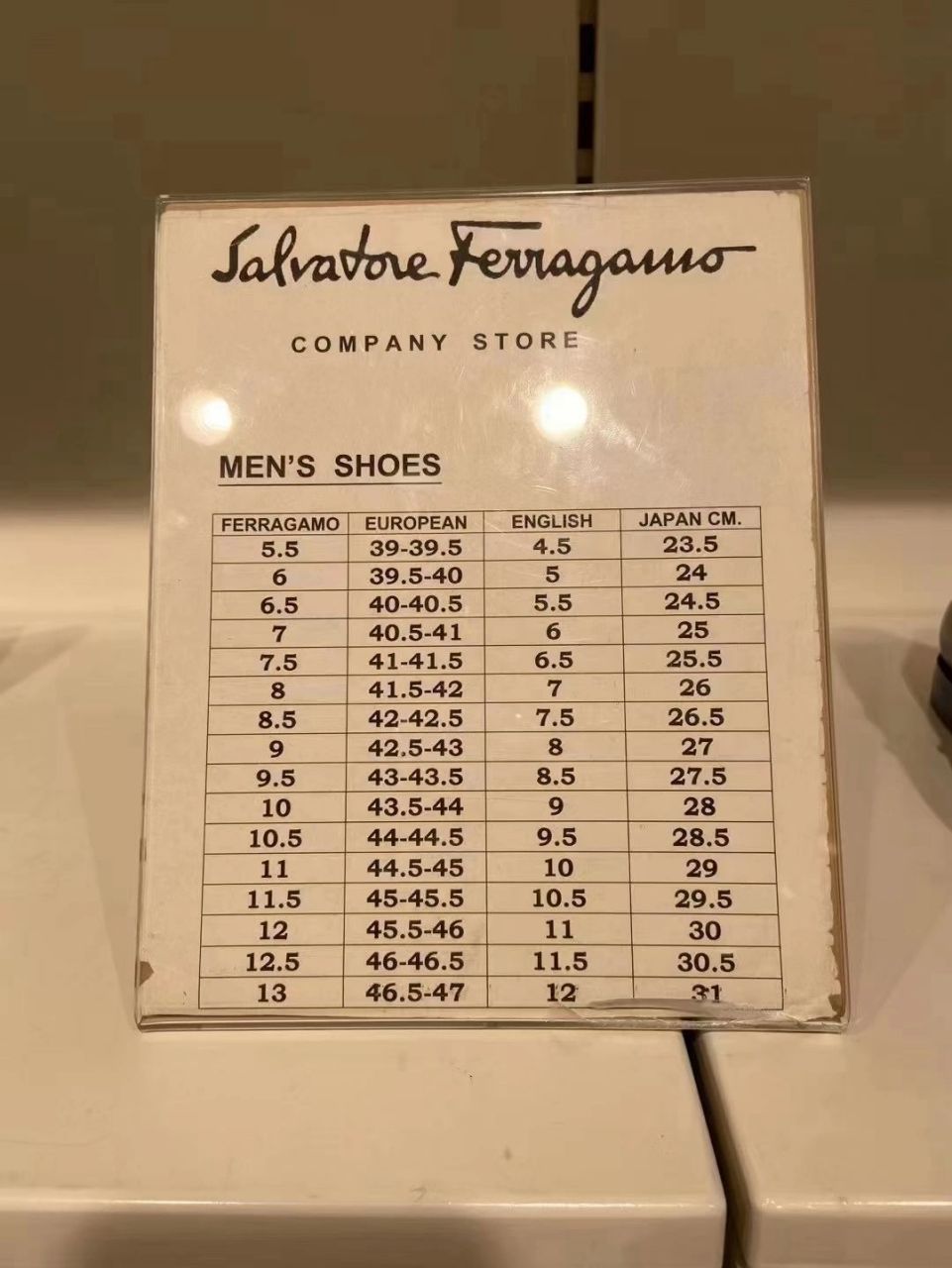 菲拉格慕男鞋价格图片图片