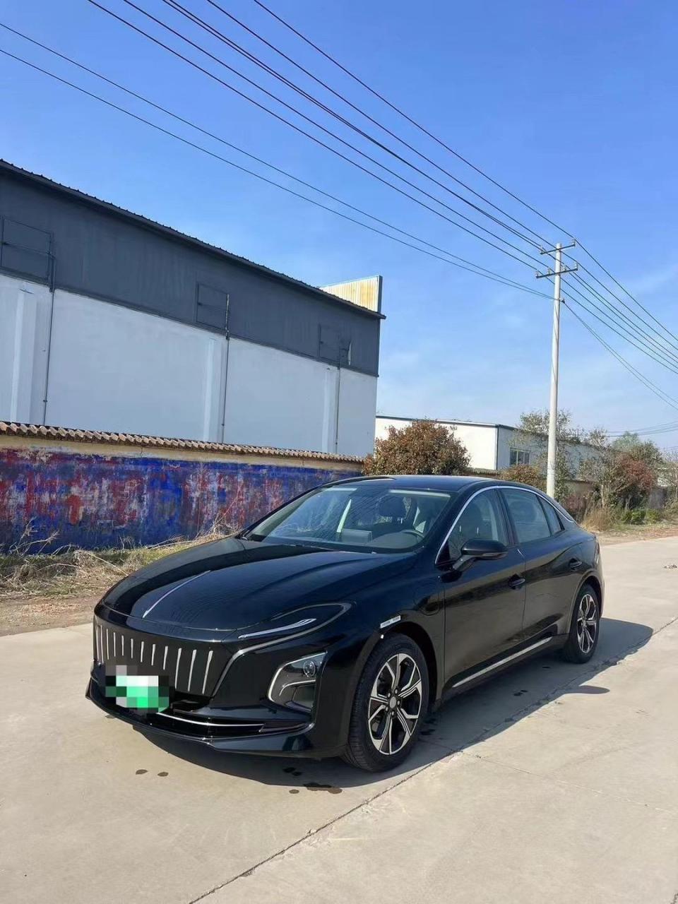 准24年一汽红旗e- qm5纯电超长续航440公里,新车一台1000公里,智能大