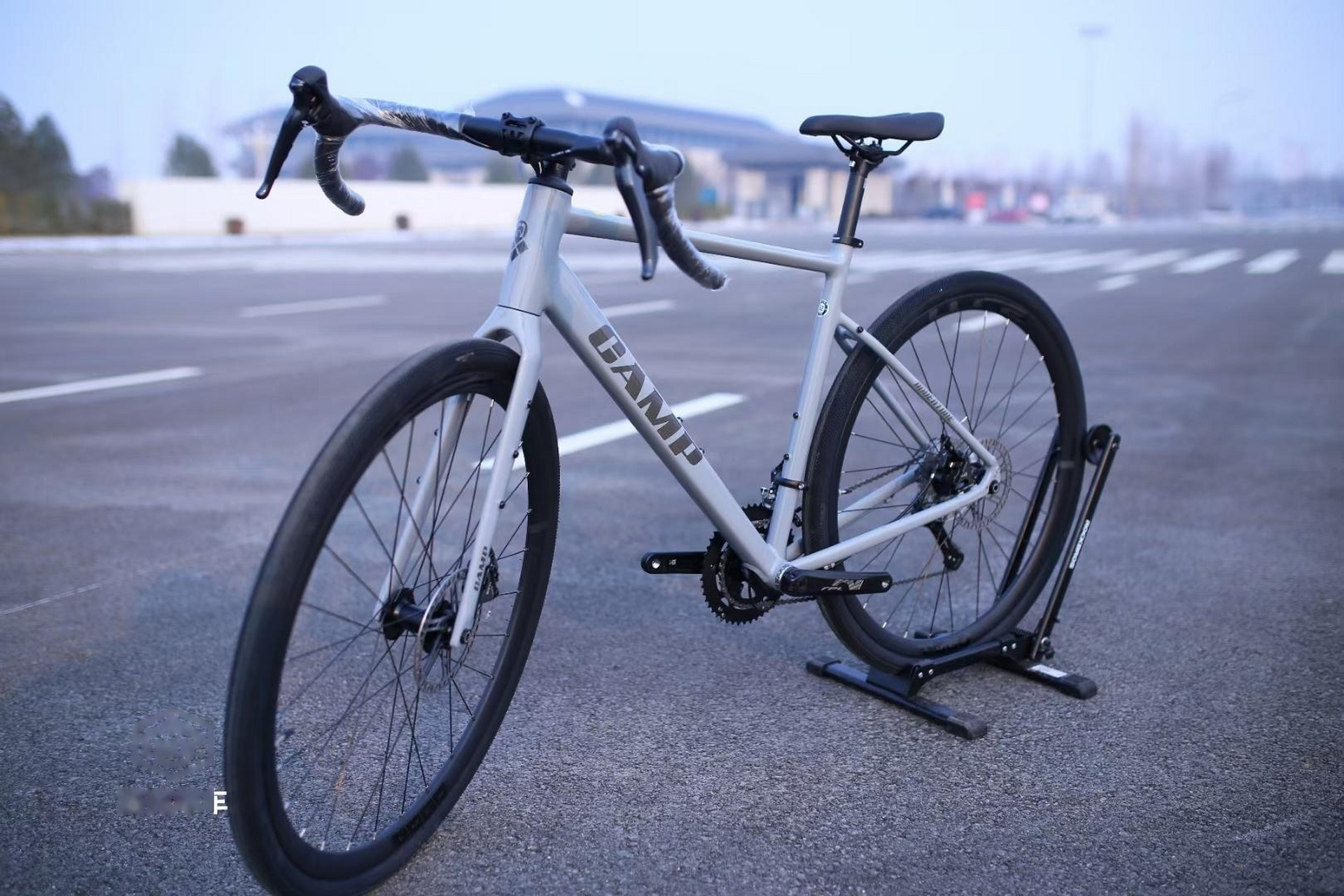 坎普好车推荐:冒险者3代瓜车,铝架,碳叉,禧玛诺r3000小套(变把,前拨