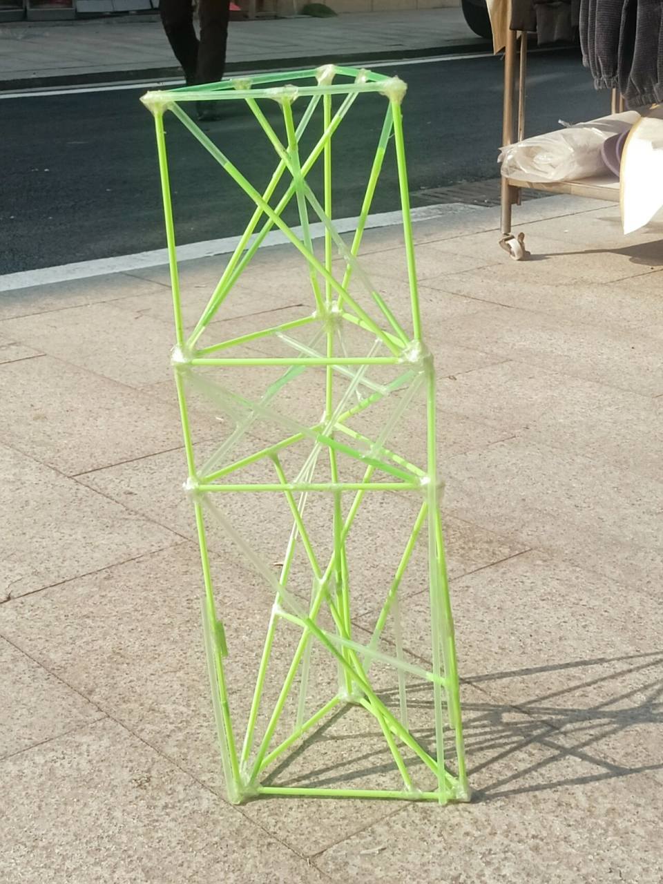 科学塔台    科学建造塔台,材料:吸管 载重:0k