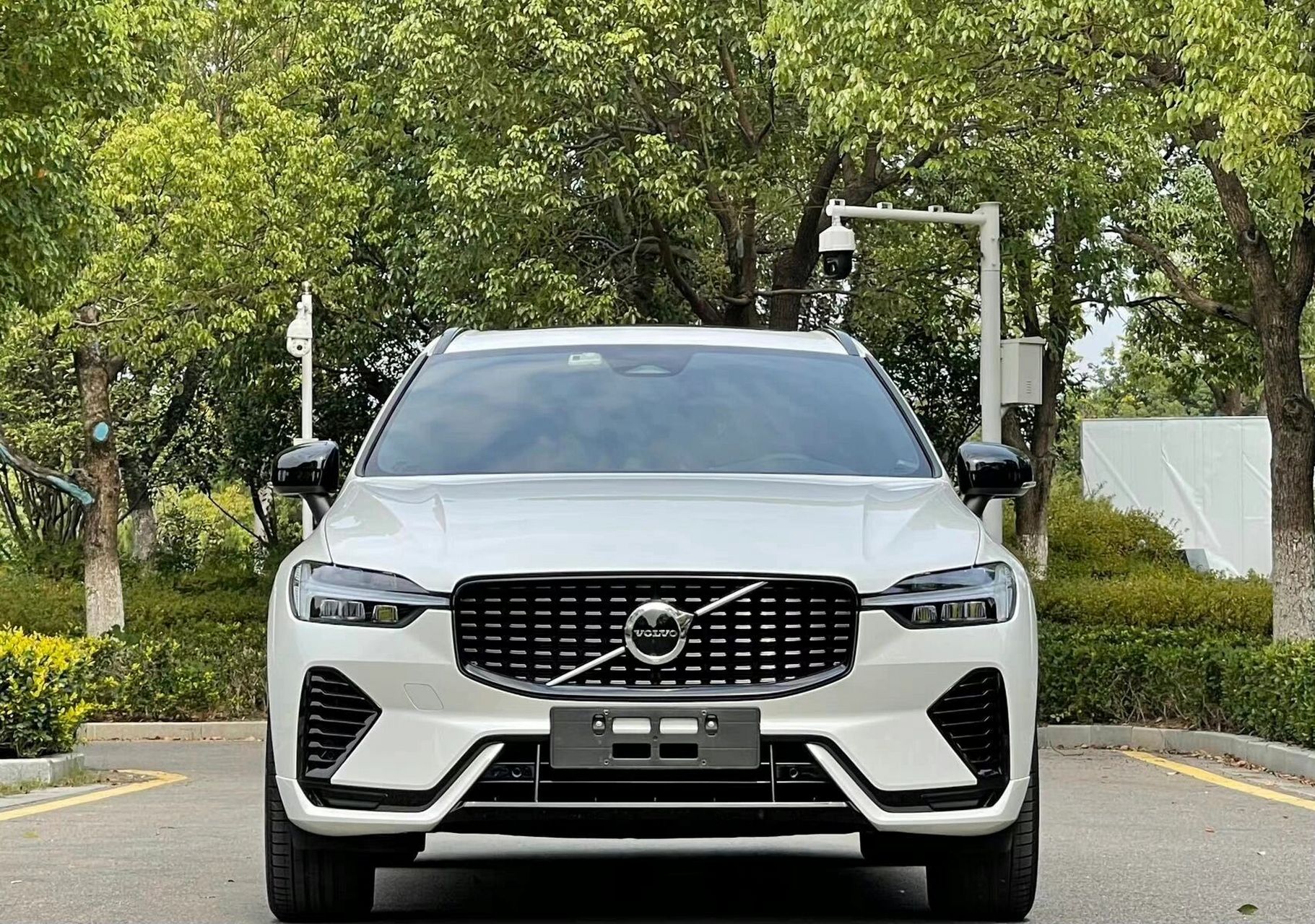 沃尔沃xc60 智远运动版 车型信息: 2022款 xc60智远运动版 新车售价