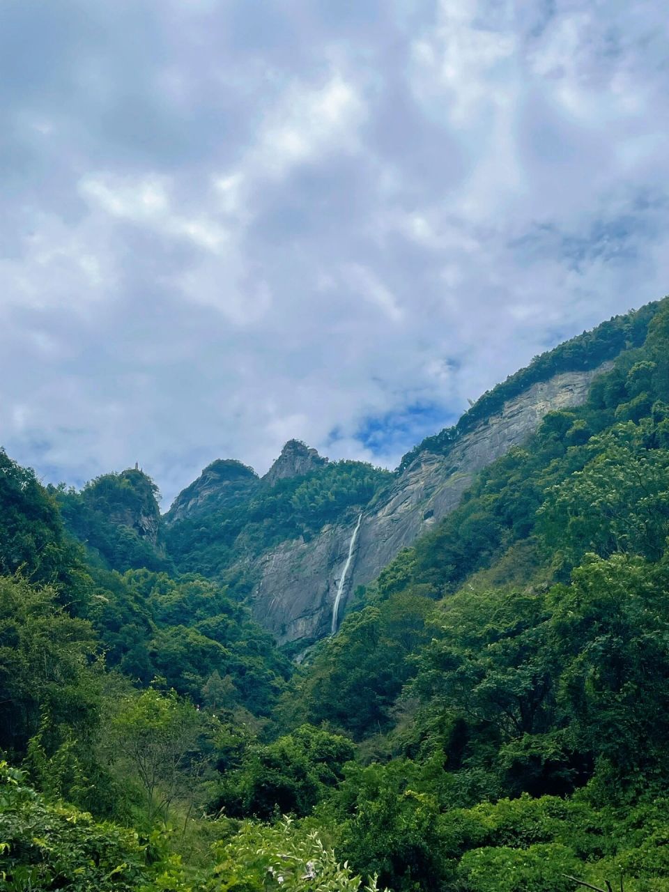 庐山|秀峰瀑布7215东林大佛 趁兴而起,体验李白笔下的飞流直下