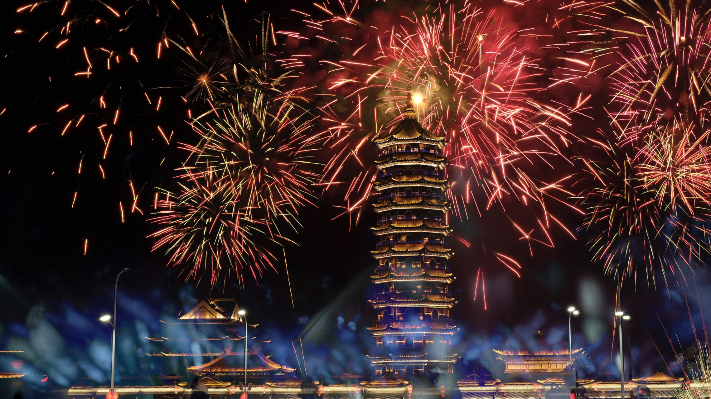 浙江旅游推荐龙之梦|2023太湖古镇烟花水秀              初六因为