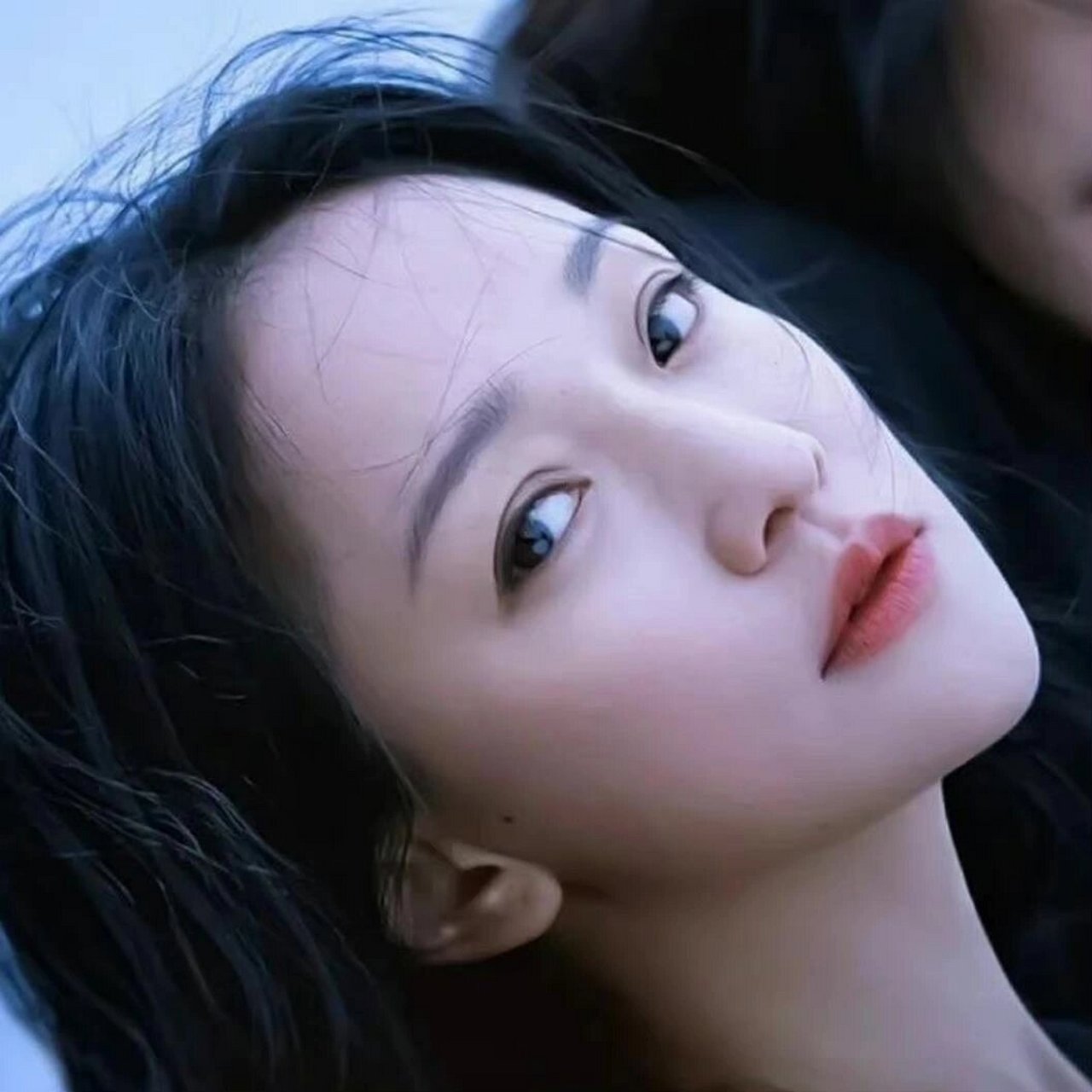 周迅头像|迅哥旧照太美啦真的太有灵气了! 爱死周迅的颜了,太好看了