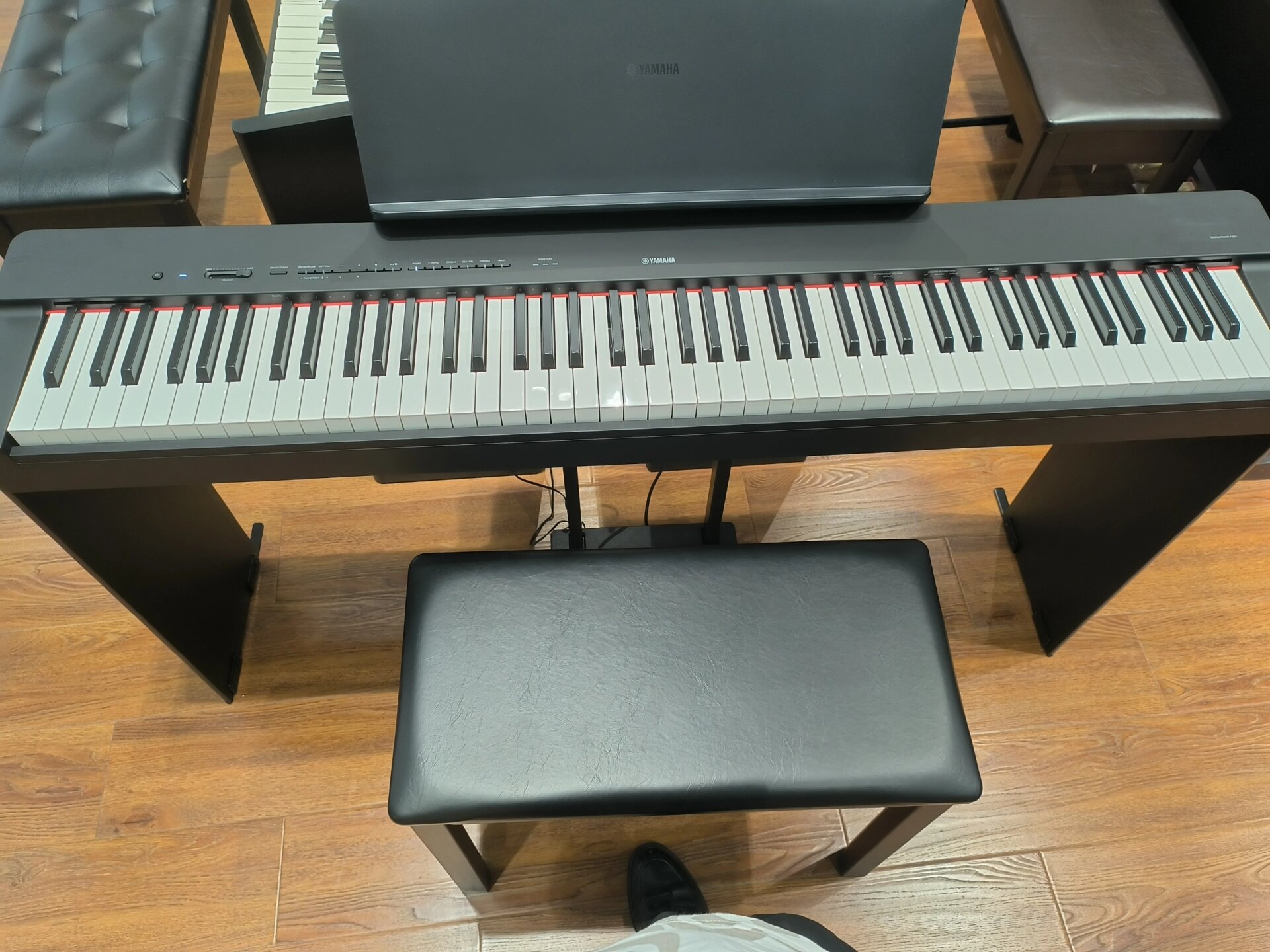 雅马哈新品便携式电钢琴p225 新品到店啦～雅马哈便携式电钢琴p225已
