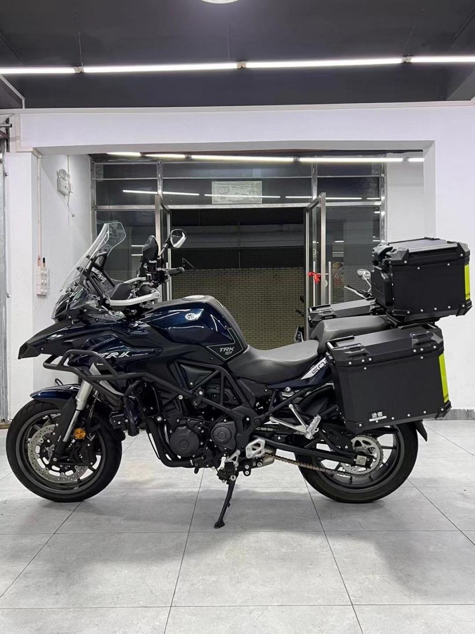 贝纳利金鹏502(公路版)