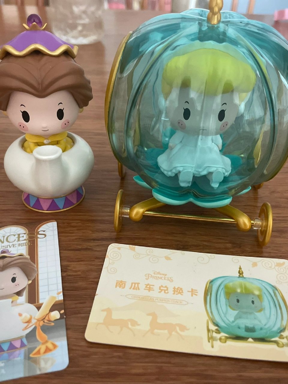 迪士尼公主盲盒中了一个隐藏款!