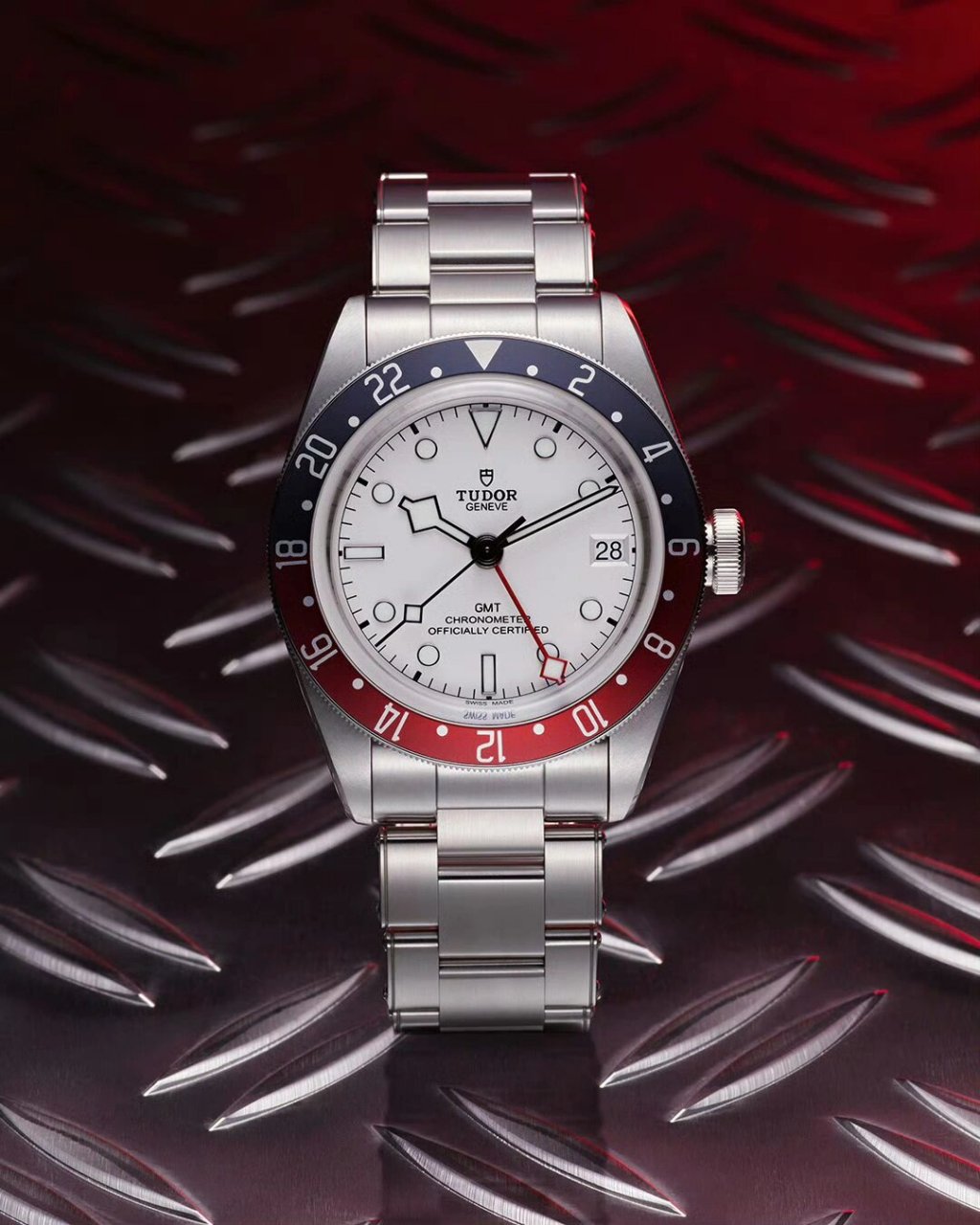 帝舵表 碧湾格林尼治型 环球旅行家周杰伦的终极伴侣.