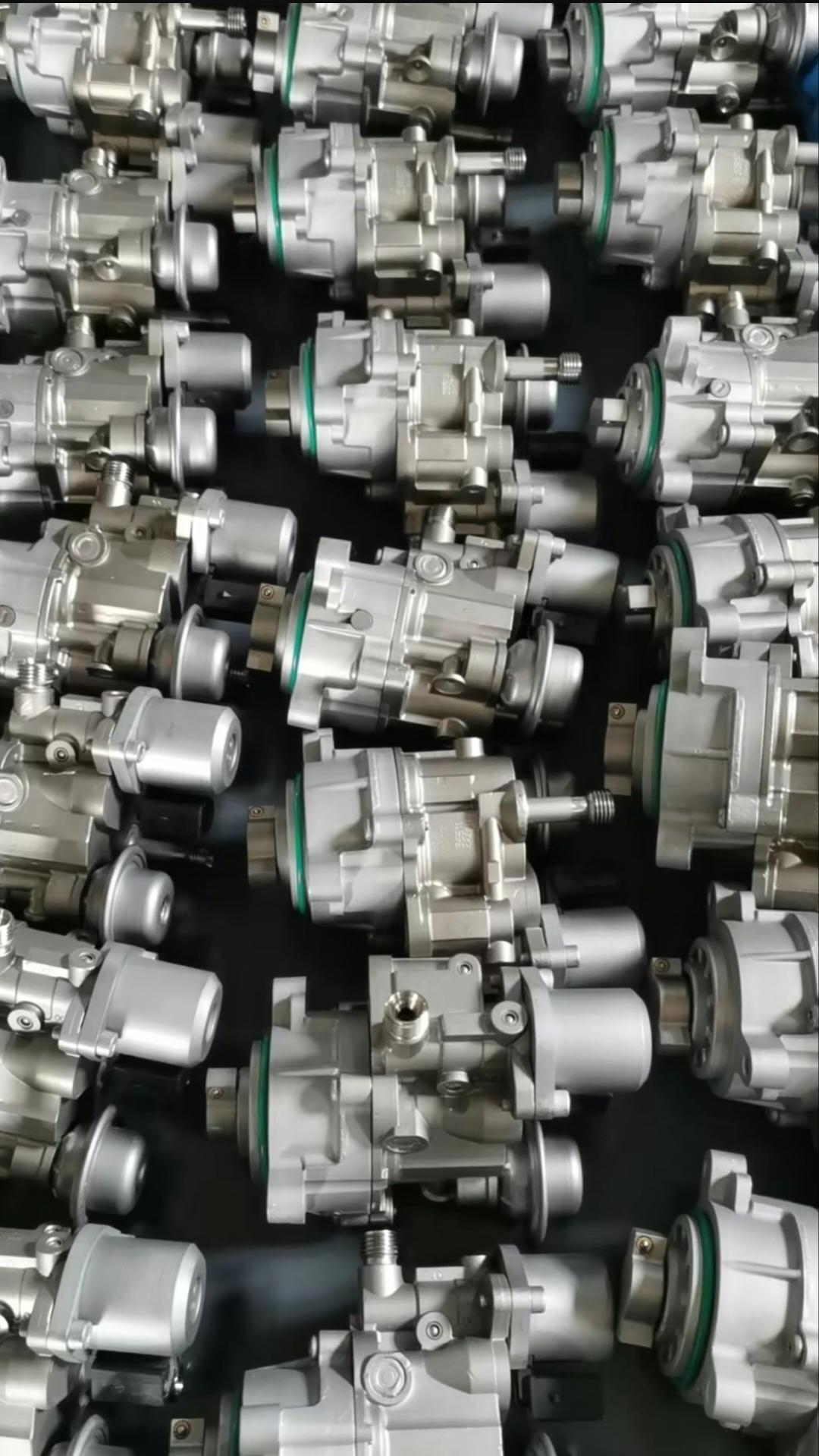 专业整备宝马迷你n14 n18发动机高压油泵 宝马n54 n55发动机高压油泵