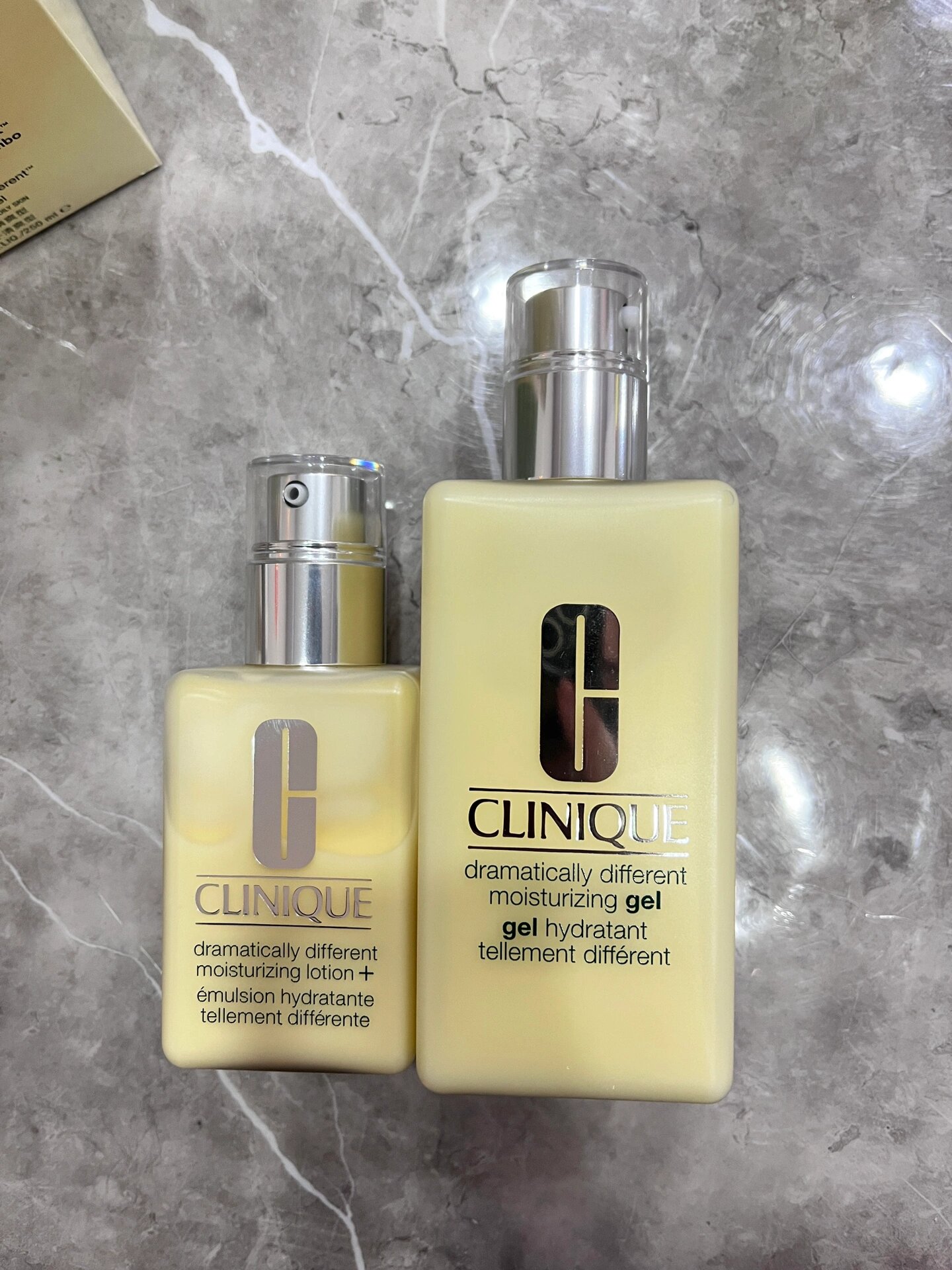 250ml 倩碧黄油125ml 刚刚从济州岛免税店带回的大瓶的倩碧黄油无油版