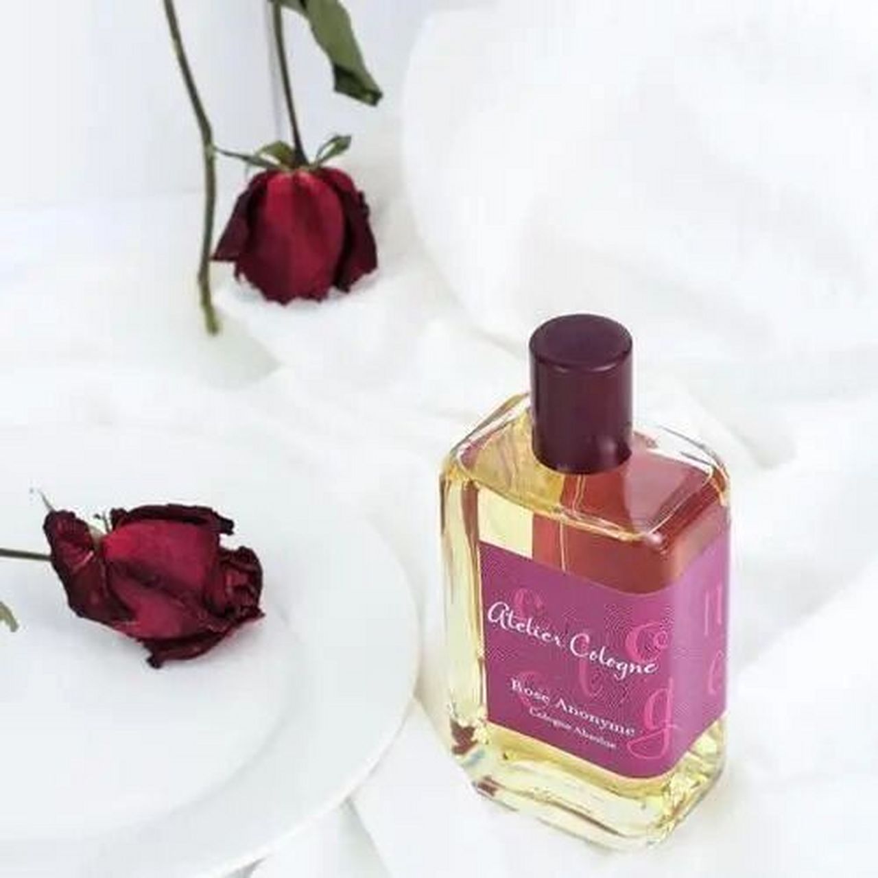 spencer聊香水:欧珑 无名玫瑰(暗夜玫瑰) atelier cologne --- rose