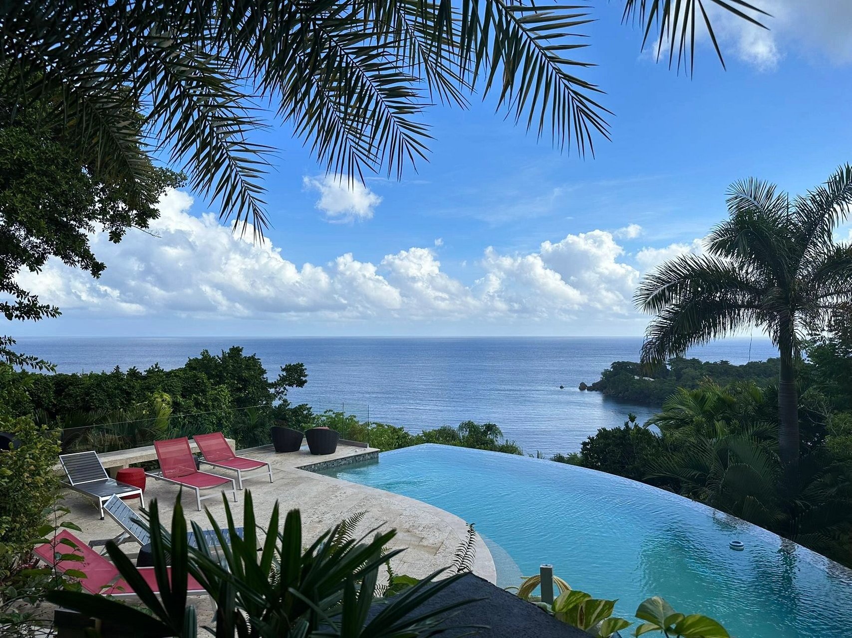 牙买加波特兰geejam酒店 在酒店吃个英式和牙买加式早餐