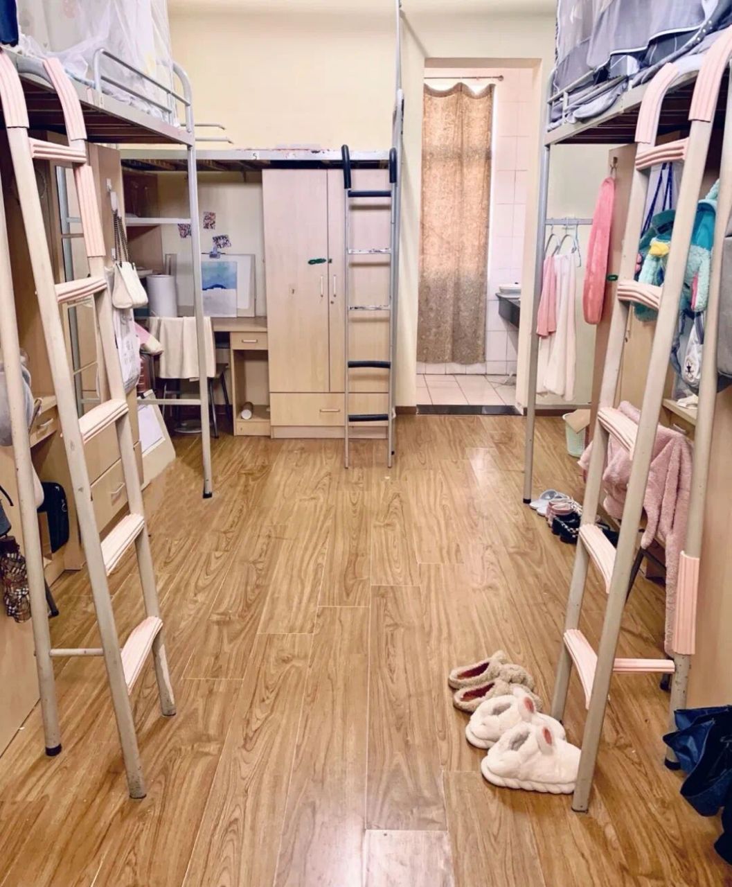 南京视觉艺术职业学院 往年五人寝六人寝宿舍参考