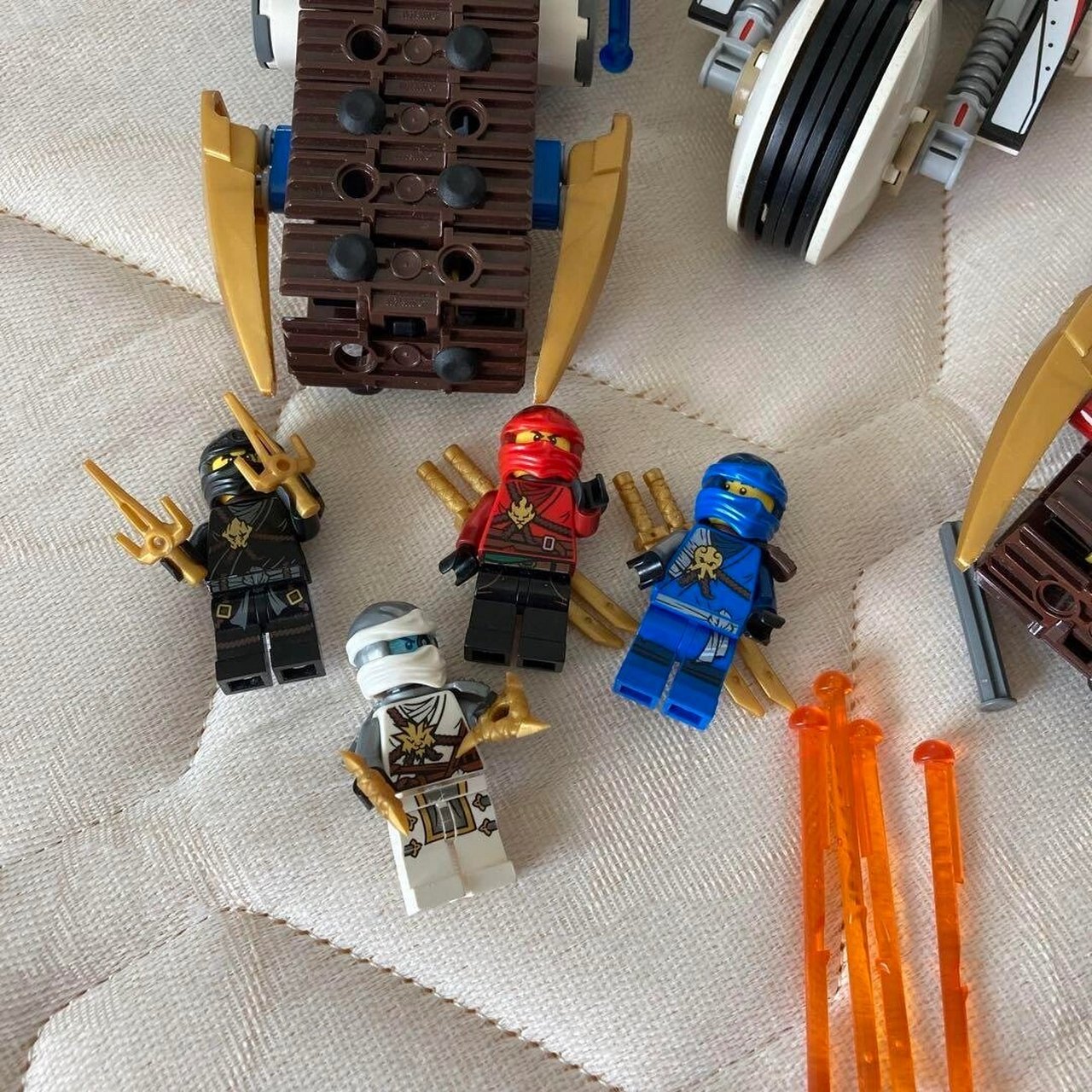 「新品」乐高幻影忍者70595 忍者四合一变形战车70595 发售于2016年6