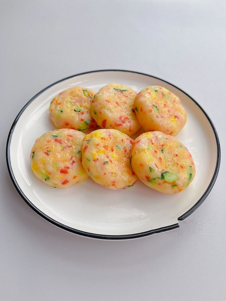 10m 辅食98土豆鲜虾饼 软糯鲜香 营养快手～ 今天分享的这款辅食可