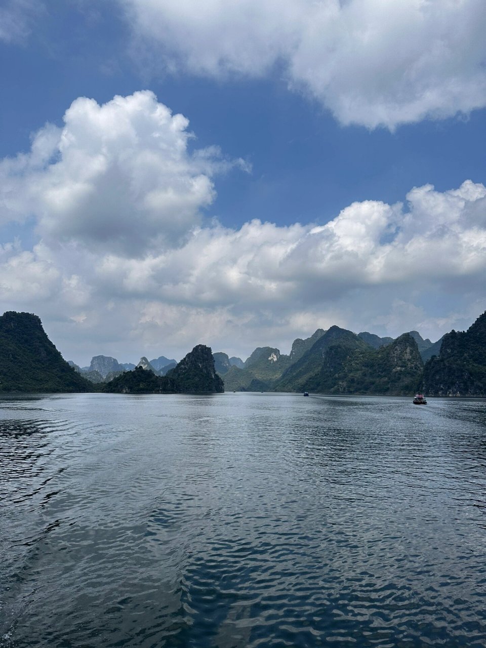 上林大龙湖景区图片