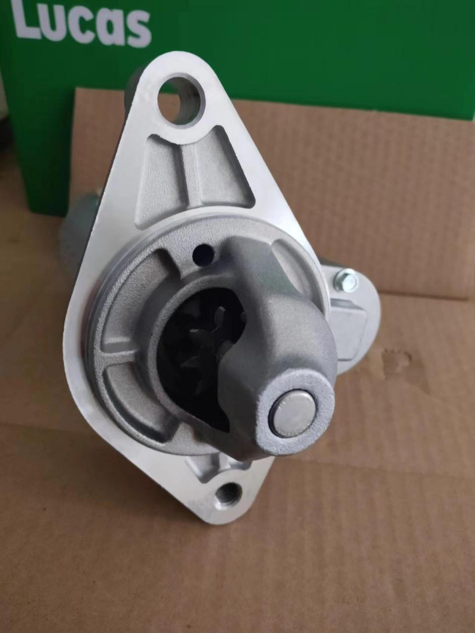 8l  特价起动机   丰田全新起动马达,无使用,非拆车件,有质保有售后