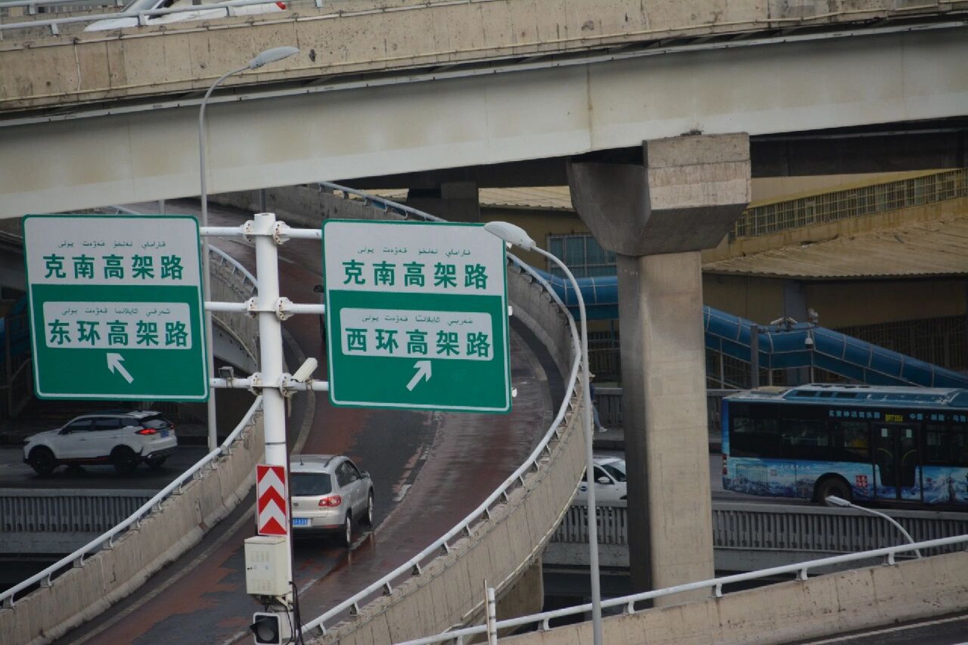 乌鲁木齐市克南高架桥