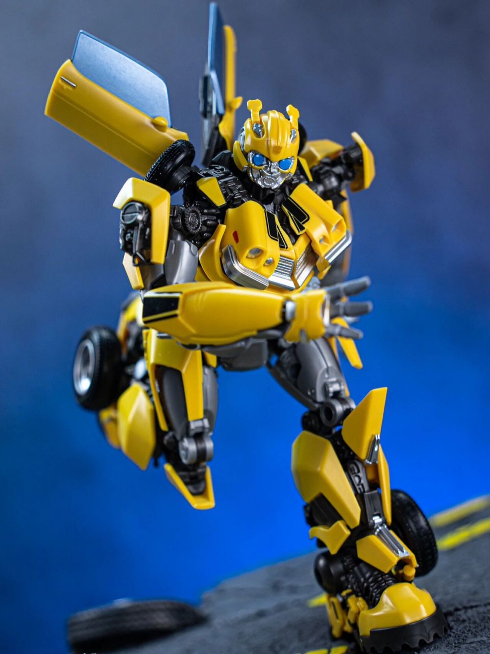 yolopark 预组装变形金刚7大黄蜂 要说yolopark这个amk系列,首波三款