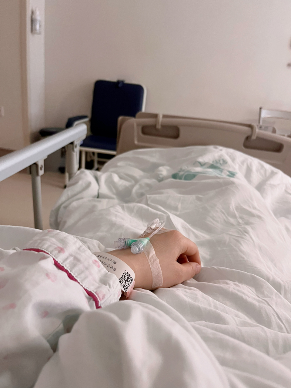 华西附二锦江院区宫腔镜手术 这是第三次宫腔镜了 一次在20年底,第二