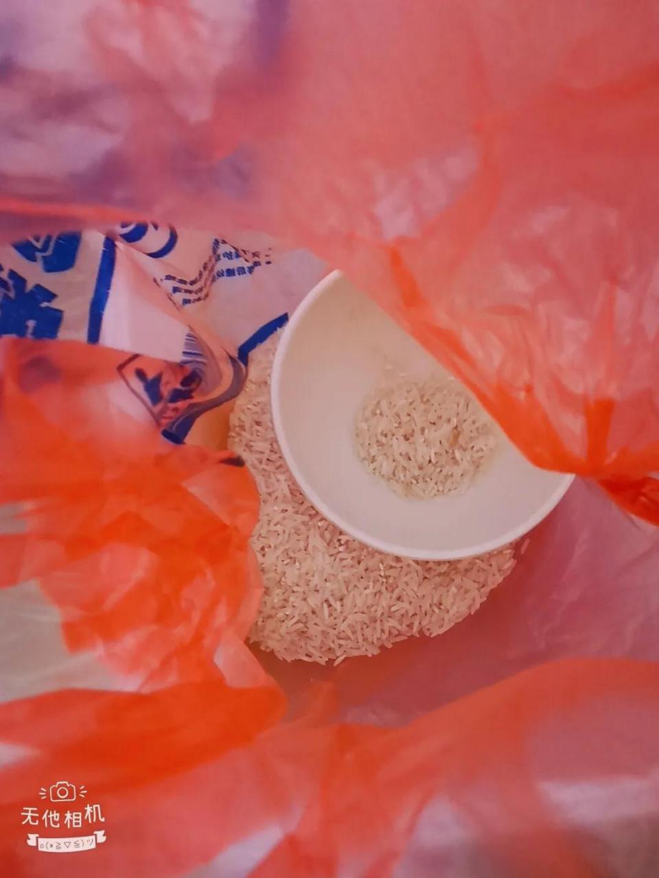 又快无米下锅了 昨晚我又跟老公说想去摆地摊 我老公依然对摆地摊这事