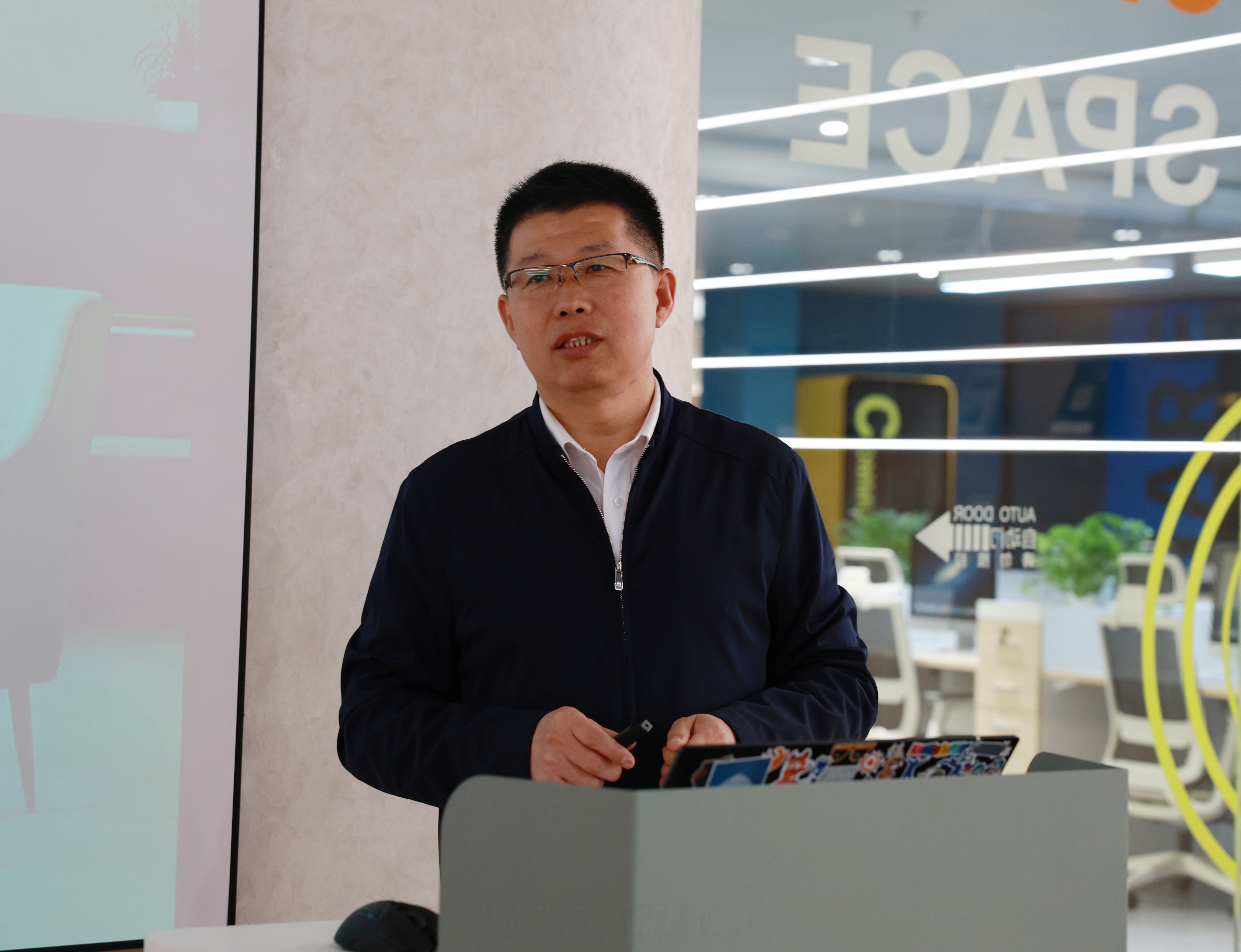 欢迎清华美院师生莅临金隅天坛整装参观交流!