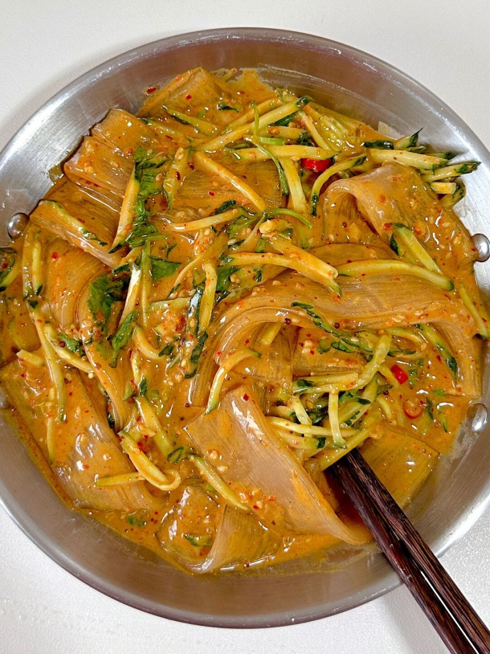 这个麻将宽粉真的好吃哭了75157515 准备食材:宽粉,黄瓜06