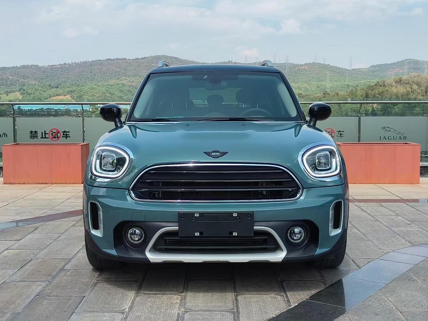 2021款宝马mini cooper countryman  all4 四驱 鉴赏家版 本地私家