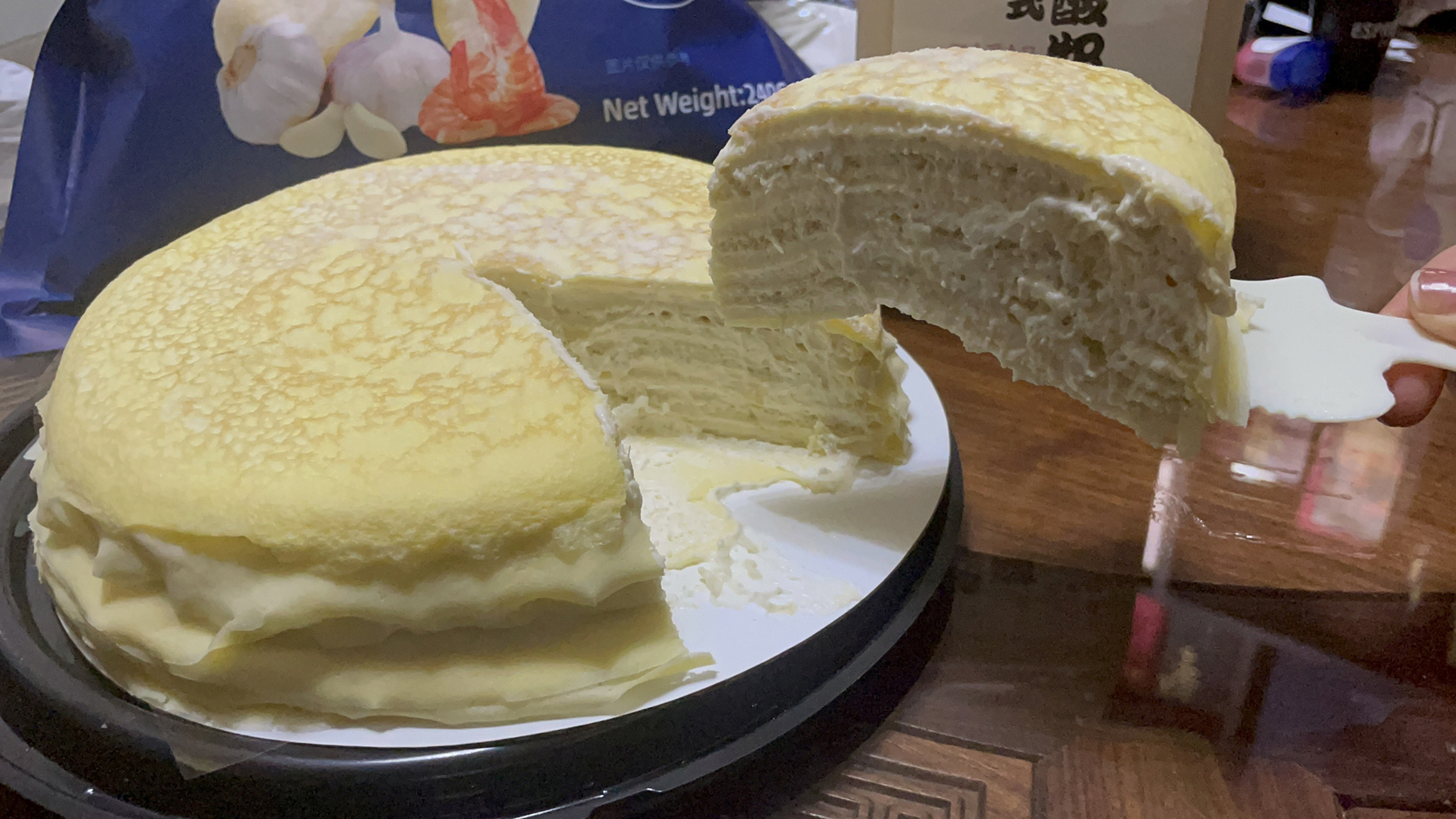 山姆128榴莲千层 比之前那个99的大,榴莲肉更厚实  永远可以相信山姆